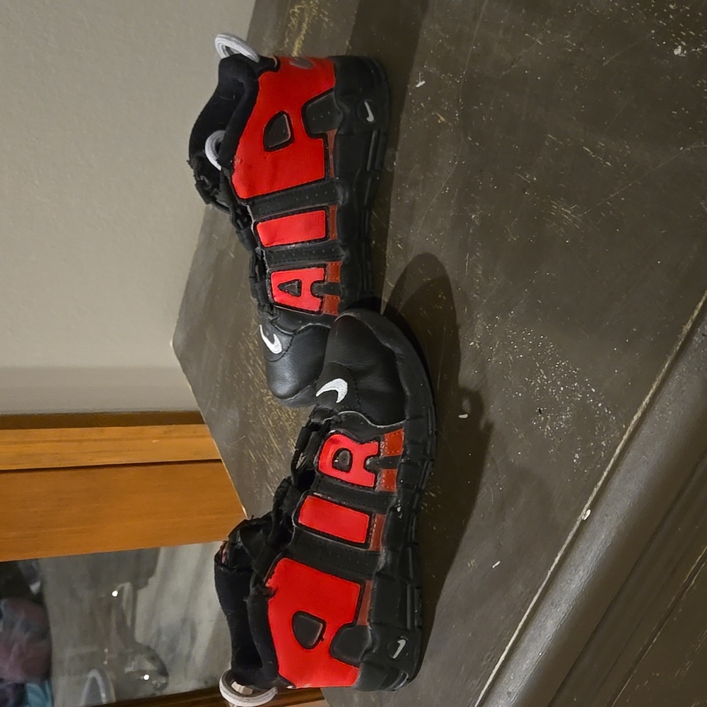Nike air toddler shoes